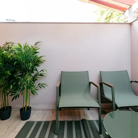 Elma 2 - Piata Romana Bucarest