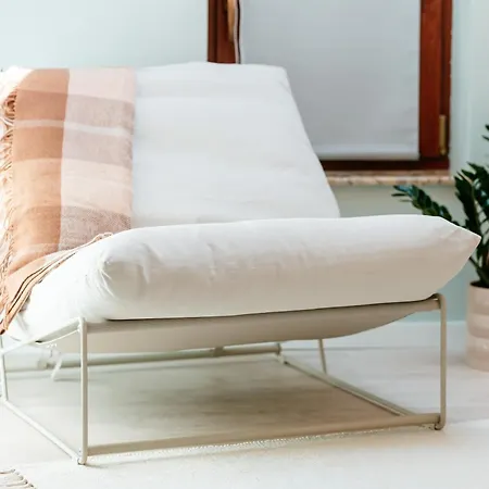 Elma 2 - Piata Romana