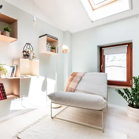 Elma 2 - Downtown Piata Romana Apartament *