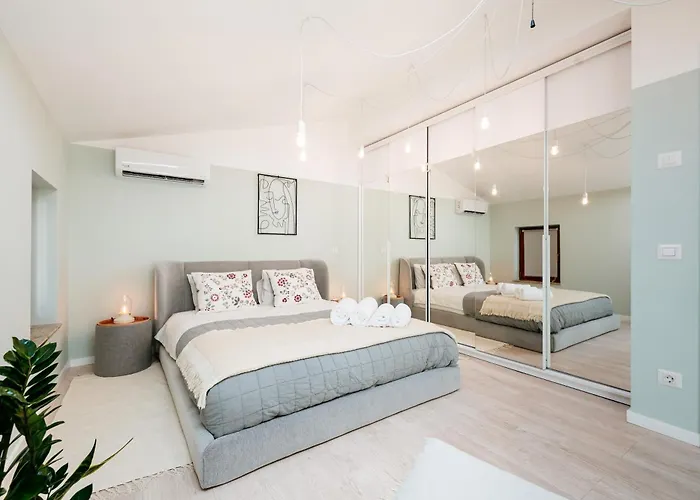 Elma 2 - Piata Romana Apartamento Bucareste