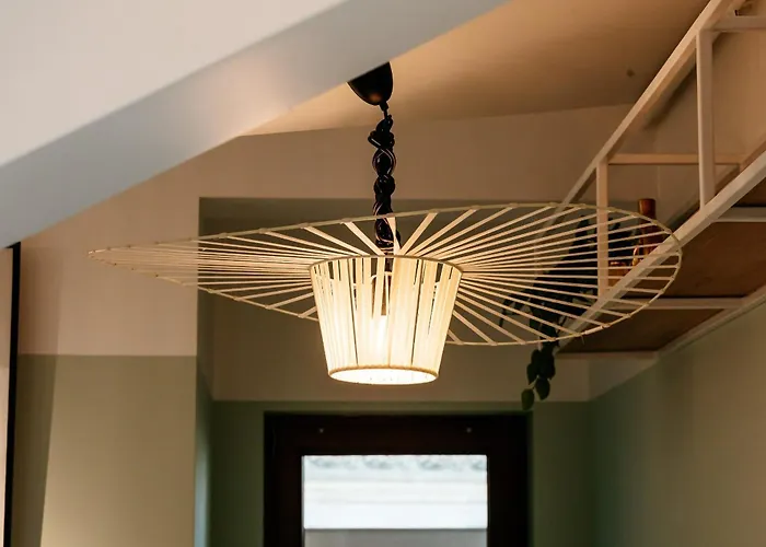 Elma 2 - Downtown Piata Romana * Bukareszt