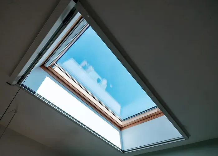 Elma 2 - Downtown Piata Romana *